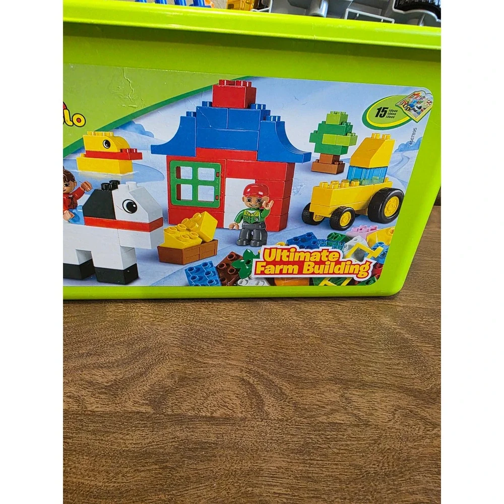 LEGO Duplo 5488 Ultimate Farm Building Set 101 Pieces with Storage Bin 2-5 Years